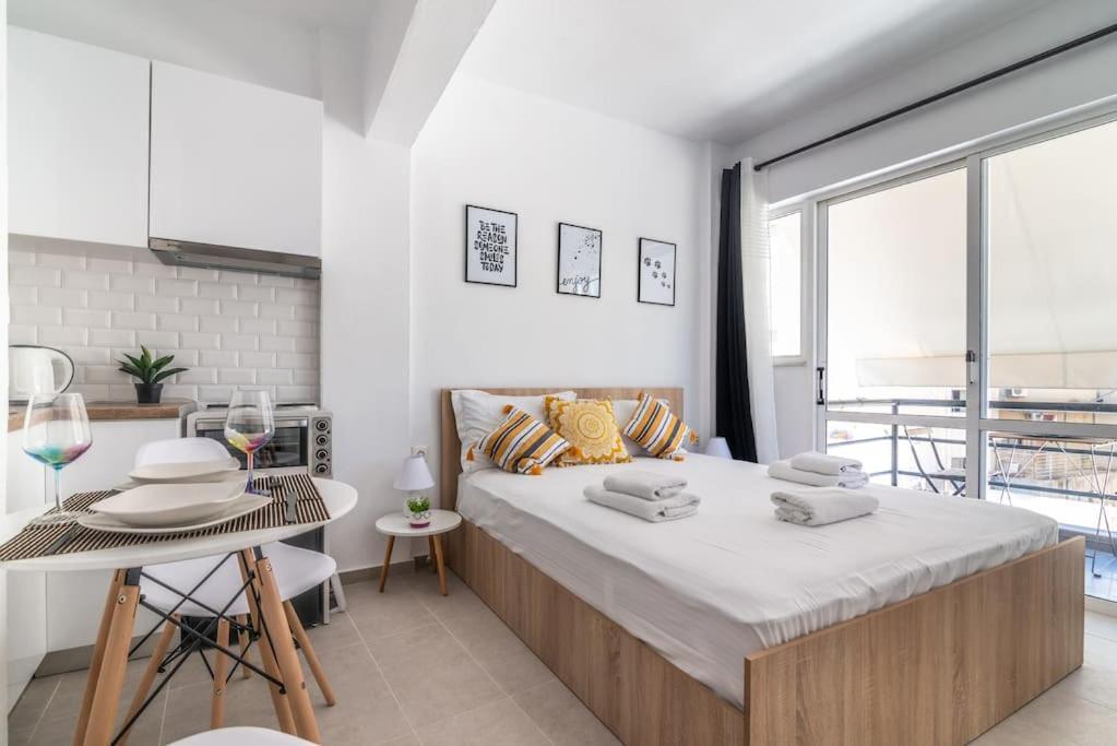 New Studio In The Heart Of City Center Heraklion Exteriör bild