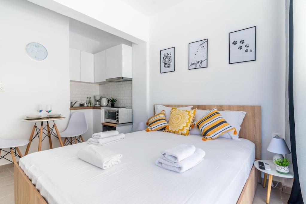 New Studio In The Heart Of City Center Heraklion Exteriör bild