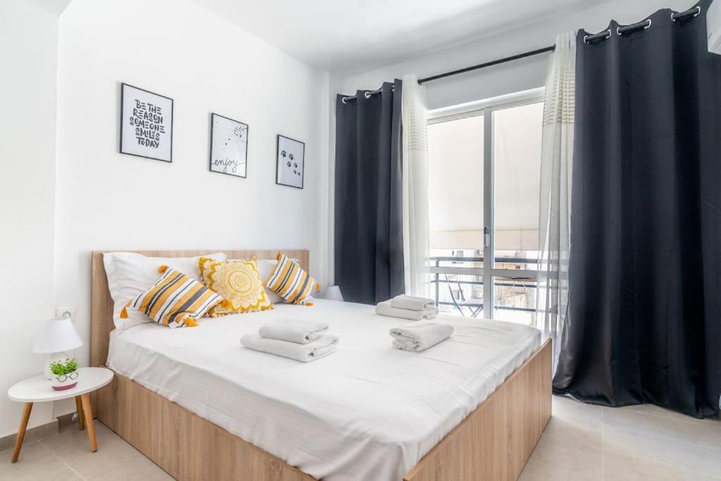 New Studio In The Heart Of City Center Heraklion Exteriör bild