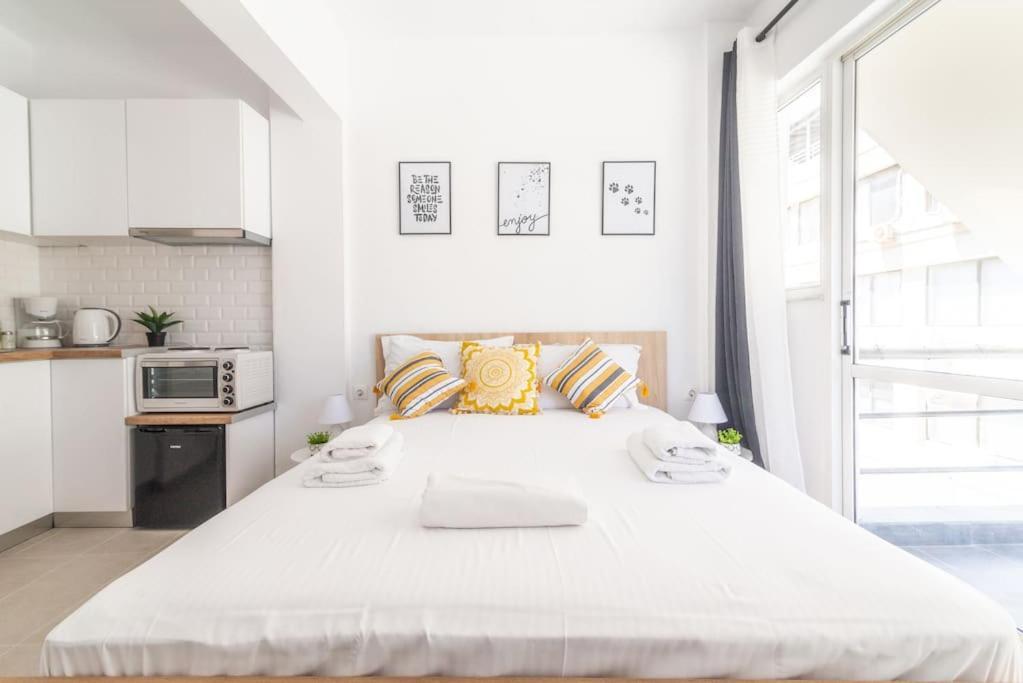 New Studio In The Heart Of City Center Heraklion Exteriör bild