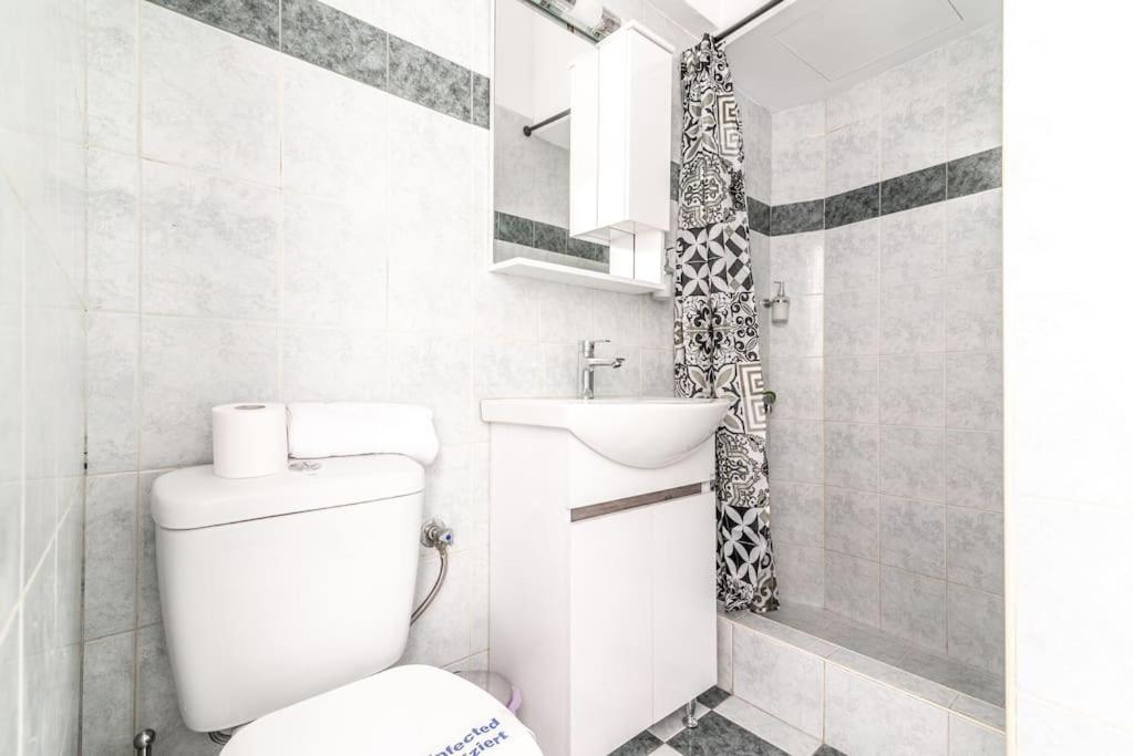New Studio In The Heart Of City Center Heraklion Exteriör bild